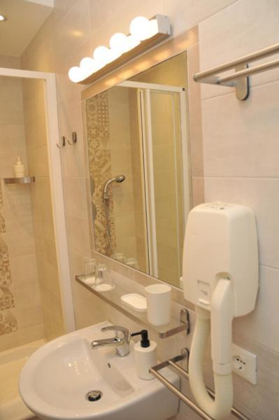 Migdal Luxury Suites Roma Porta Portese Exterior foto